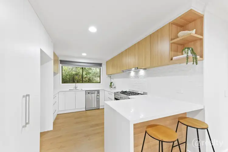 Fourth view of Homely house listing, 5 Tench Rise, Endeavour Hills VIC 3802