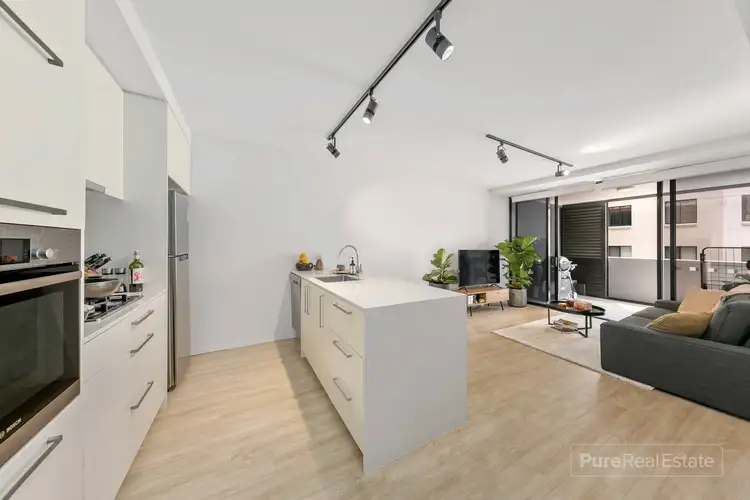 2016/9 Edmondstone Street, South Brisbane QLD 4101