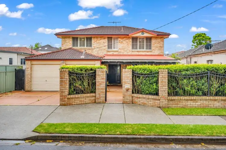 142 Dumaresq Street, Hamilton NSW 2303