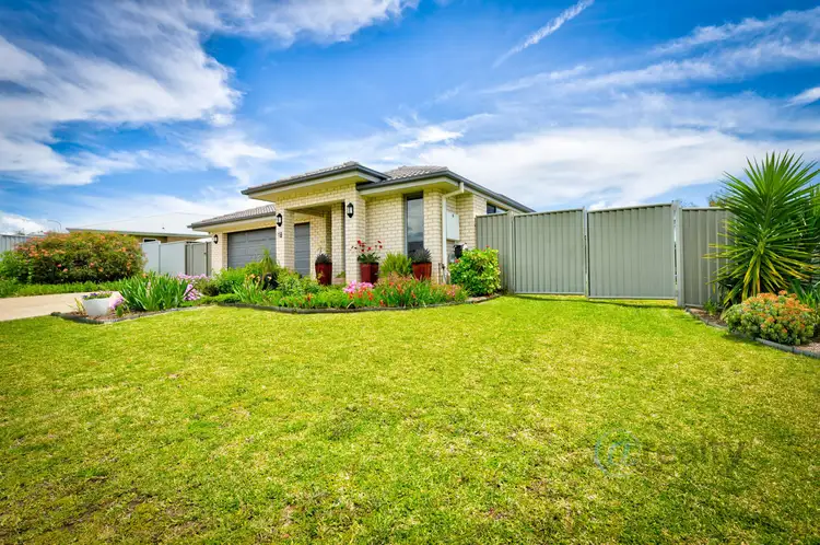 18 Magpie Drive