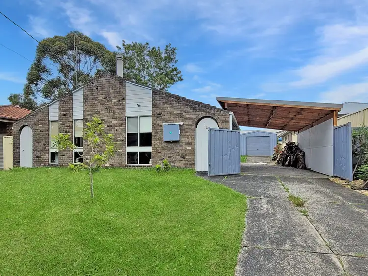 20 Merinda Avenue, Charmhaven NSW 2263