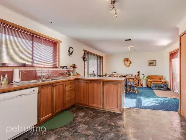 Fifth view of Homely house listing, 18 Sherwood Court, Lindisfarne TAS 7015