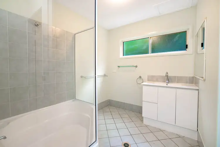 Sixth view of Homely unit listing, 1/132-140 Stoney Creek Road, Kamerunga QLD 4870