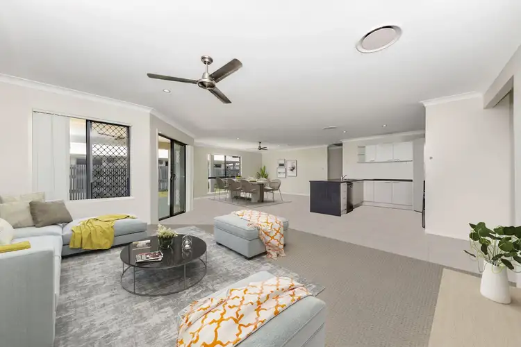 Second view of Homely house listing, 31 Summergold Street, Mount Low QLD 4818
