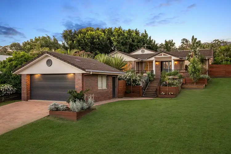37 Gibson Crescent, Bellbowrie QLD 4070