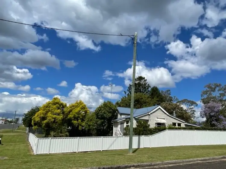 70 Pring Street, Wondai QLD 4606