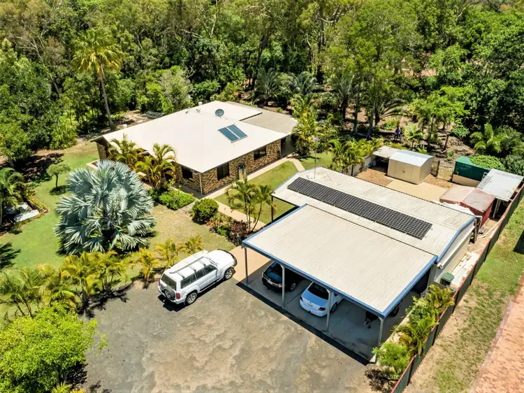 215 Sylvan Drive, Moore Park Beach QLD 4670