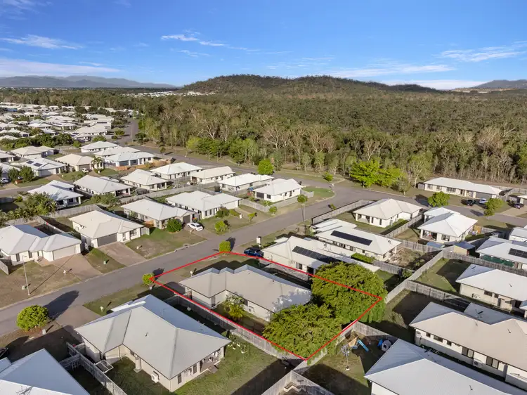 Second view of Homely house listing, 8 Murrindindi Way, Deeragun QLD 4818