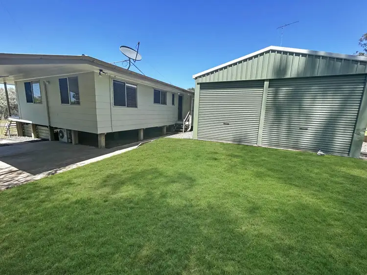 20 Nobbs Street, Moura QLD 4718