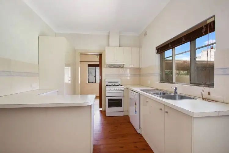 Sixth view of Homely house listing, 1014 Caratel Street, North Albury NSW 2640