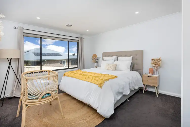 Sixth view of Homely house listing, 2 Kentucky Crescent, Gobbagombalin NSW 2650