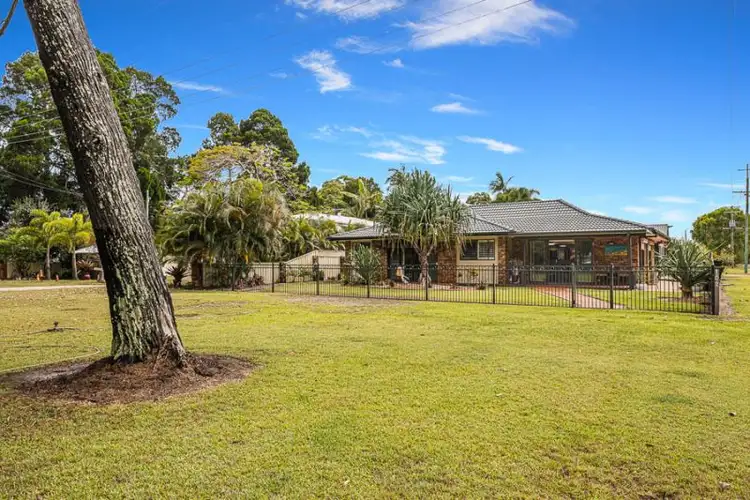 Sixth view of Homely house listing, 102 White Patch Esplanade, White Patch QLD 4507