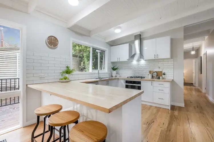 11 Berrys Road, Emerald VIC 3782