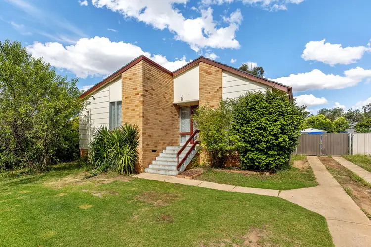 23 Adams Street, Ashmont NSW 2650