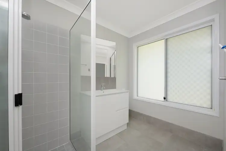 Seventh view of Homely house listing, 16 Guinane Street, Kelso QLD 4815