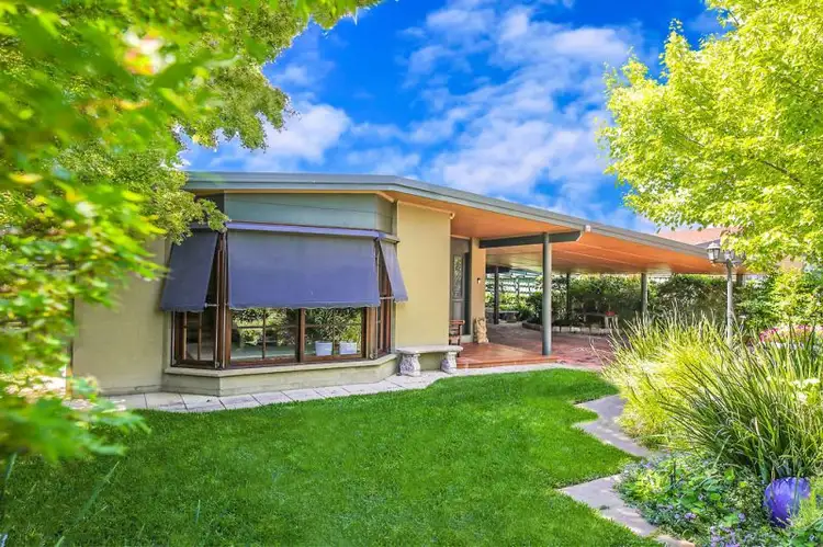 285 Noyes Street, Deniliquin NSW 2710
