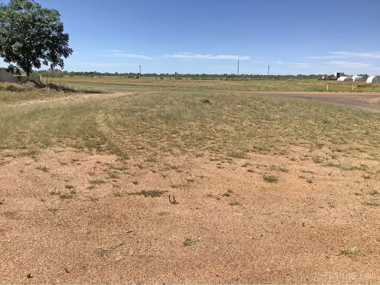 2 Stilt St, Longreach QLD 4730