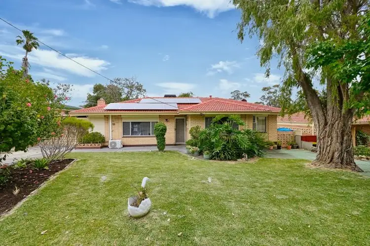 6 Edmund Way, Calista WA 6167