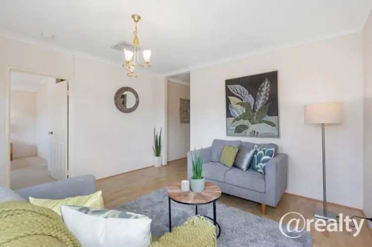 83A Riseley St.