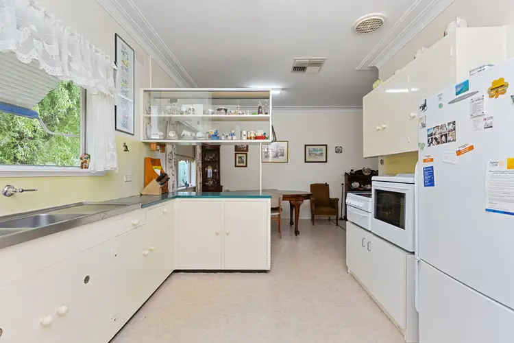 Third view of Homely house listing, 4 Kennedy Avenue, Kooringal NSW 2650