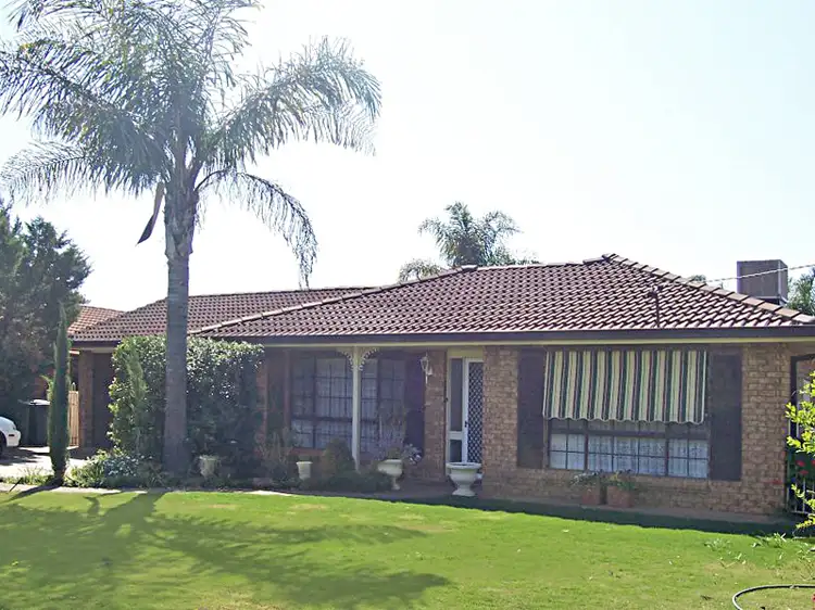 213 Dandaloo St, Narromine NSW 2821