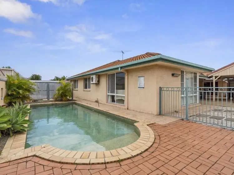 Second view of Homely house listing, 10 Seavista Court, Victoria Point QLD 4165