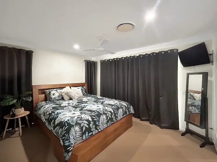 Sixth view of Homely house listing, 2 Hayden Place, Moura QLD 4718