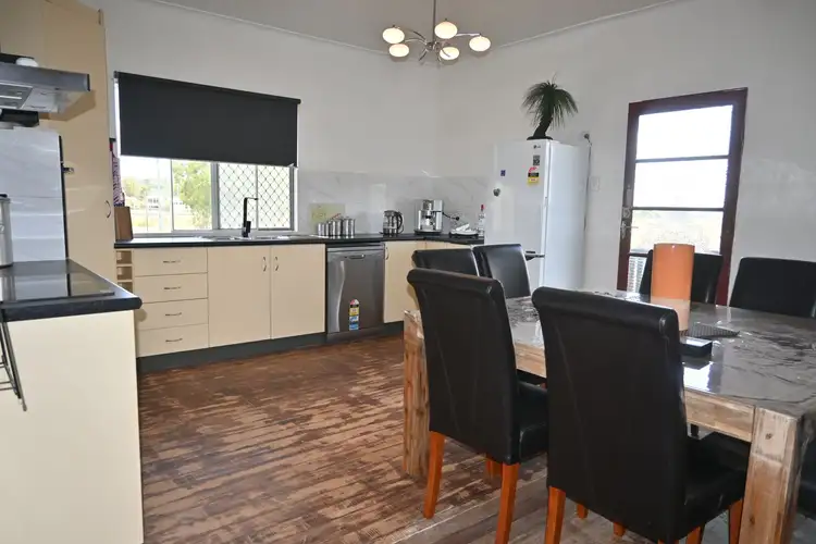 3-7 Richards Road, Jondaryan QLD 4403