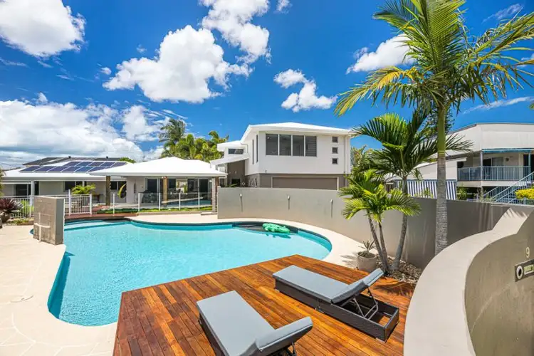 9 Elizabeth Batts Court, Banksia Beach QLD 4507