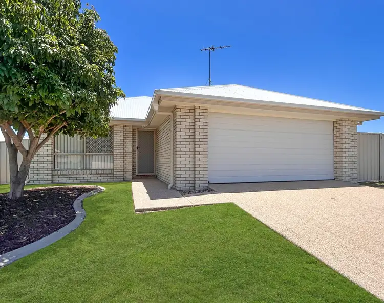 3 Hayden Place, Moura QLD 4718