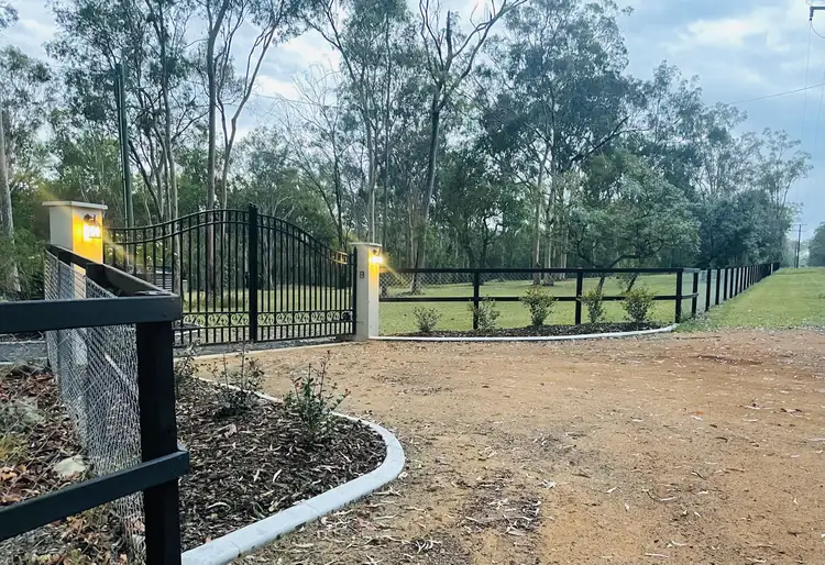 415 Langtons Lane, Esk QLD 4312