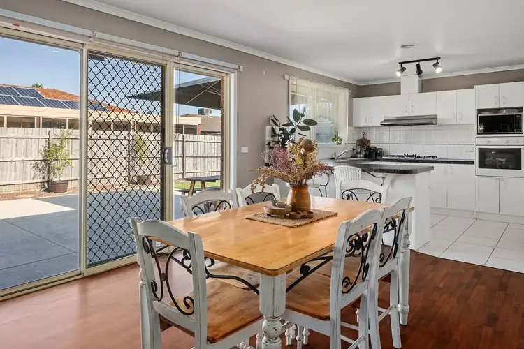 Fifth view of Homely house listing, 5 Chatham Close, Cranbourne East VIC 3977