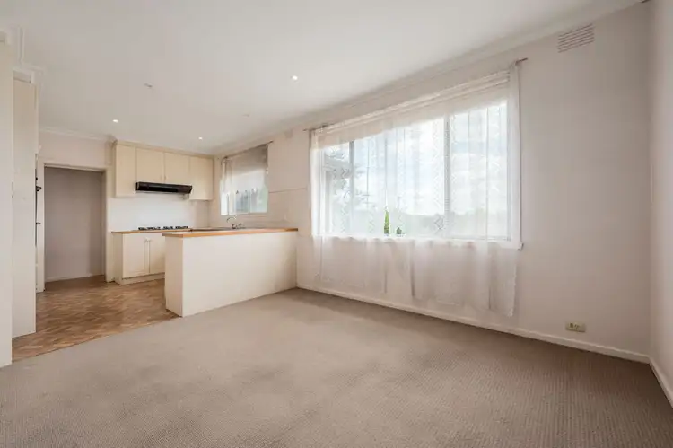 Sixth view of Homely house listing, 7 Travers Crescent, Burwood East VIC 3151