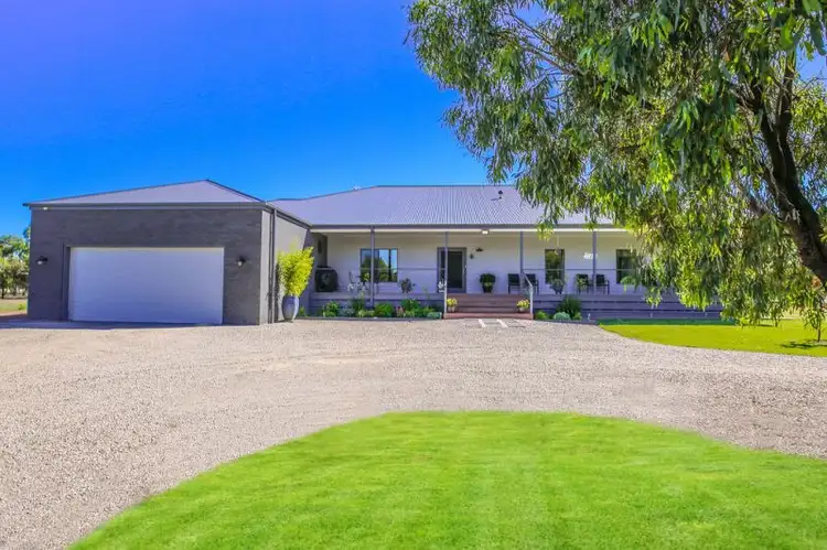 334 Wakool Road, Deniliquin NSW 2710