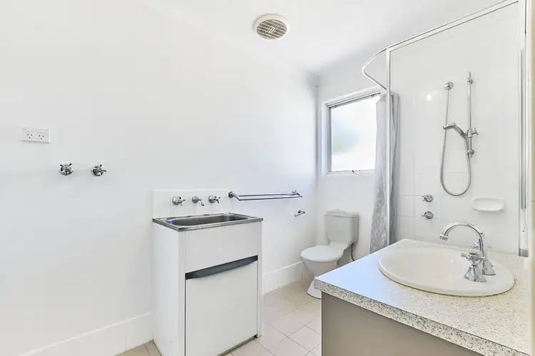 Fifth view of Homely unit listing, 5/13 James Street, Cannington WA 6107