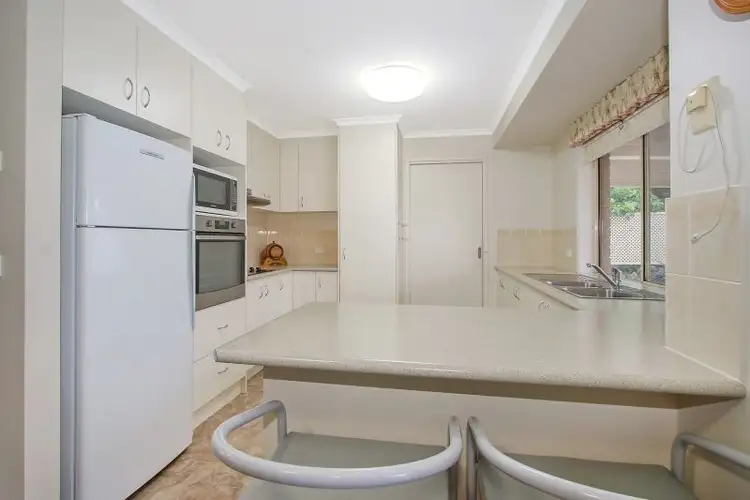Sixth view of Homely unit listing, 33 Elmglade Close, West Albury NSW 2640