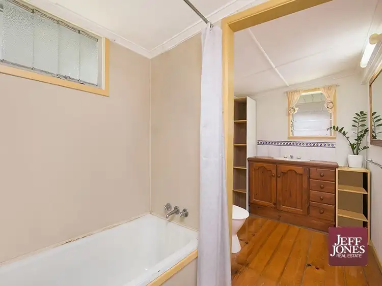 Sixth view of Homely house listing, 27 Gordon Street, Greenslopes QLD 4120