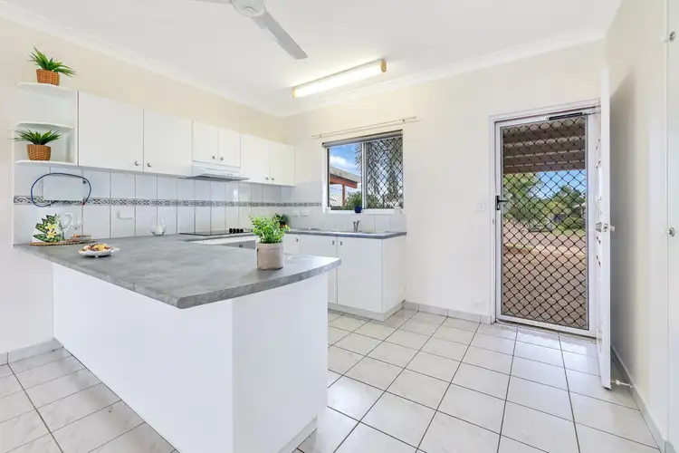 Sixth view of Homely apartment listing, 1/80 Hutchison Terrace, Bakewell NT 832