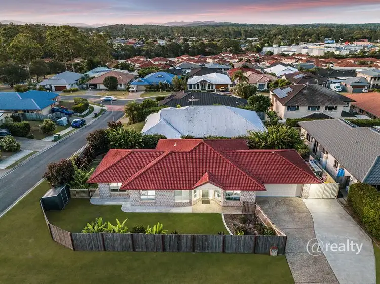 1 Lukla Court, Warner QLD 4500