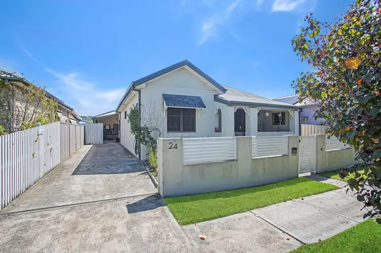 24 Gow Street, Hamilton North NSW 2292