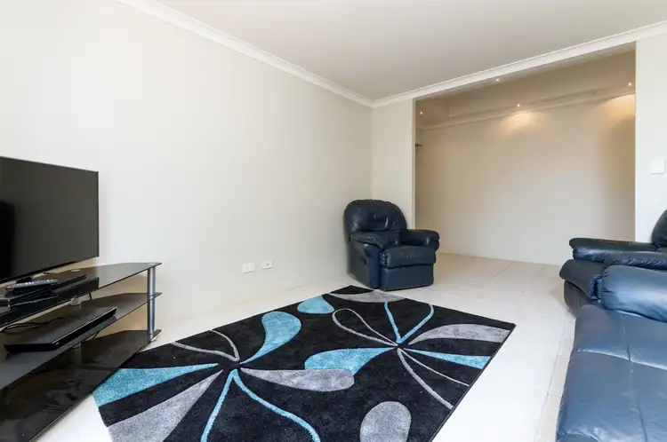 Fifth view of Homely villa listing, 4/27 Hardey Road, Ascot WA 6104