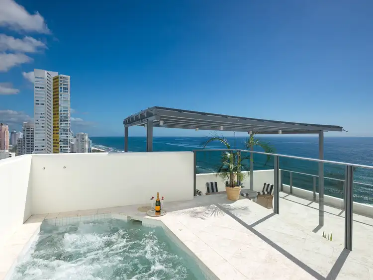 51/173 Old Burleigh Rd, Broadbeach QLD 4218