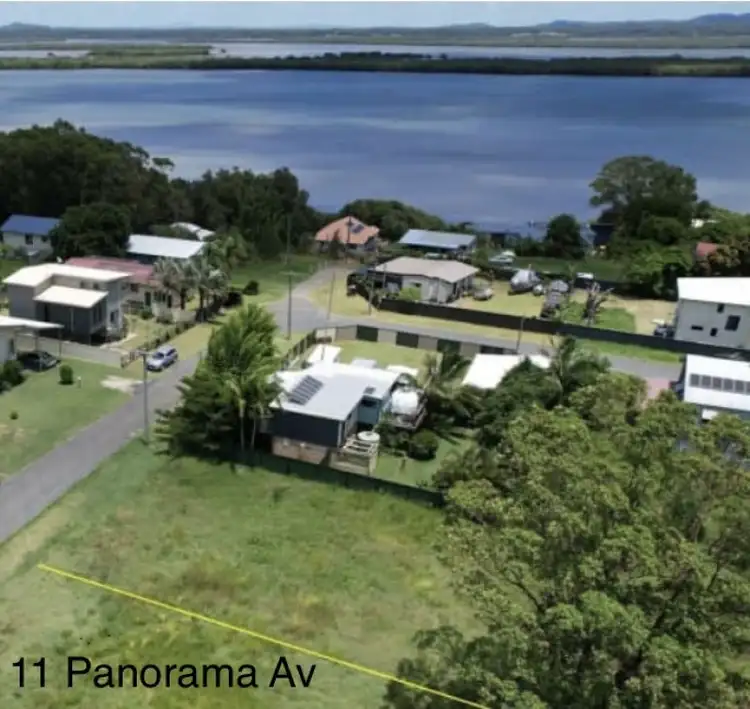 11 Panorama Avenue, Russell Island QLD 4184