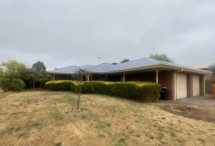 52 Centenary Drive