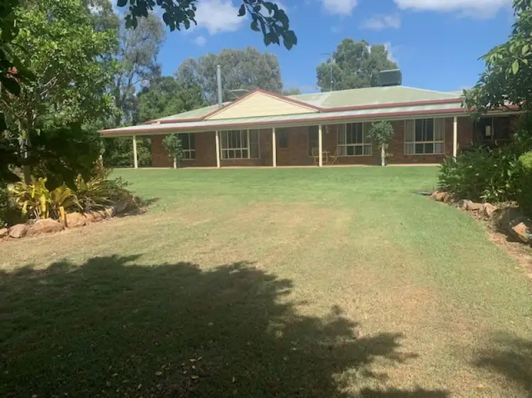 19 Edgewood Drive, Emerald QLD 4720
