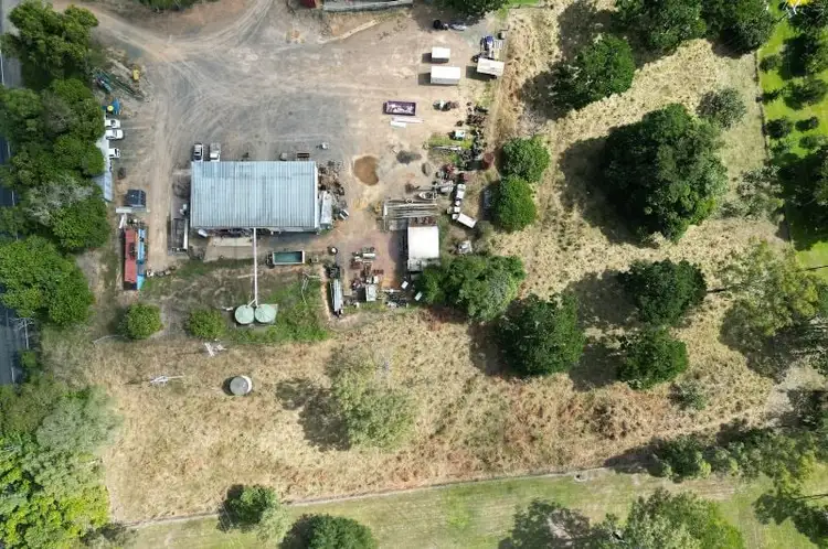 2312 Bruce Highway