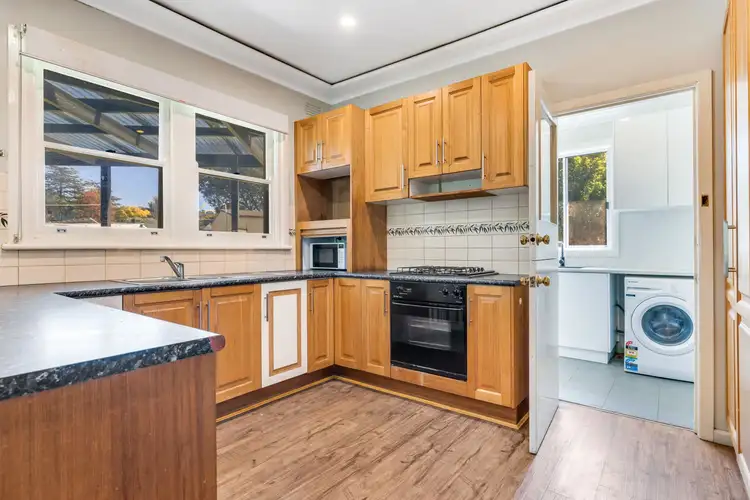 Fourth view of Homely house listing, 570 Kooringal Road, Kooringal NSW 2650