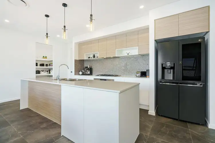 10 Dillies Lane, Tahmoor NSW 2573