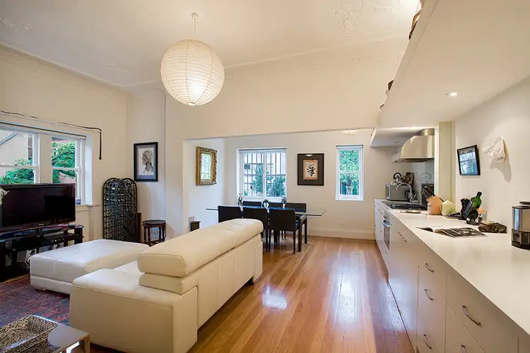 Main view of Homely apartment listing, 2/2A Challis Avenue, Potts Point NSW 2011