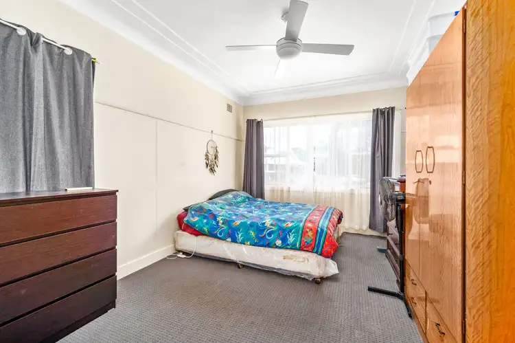 Sixth view of Homely house listing, 8 Kia-Ora St, Raymond Terrace NSW 2324